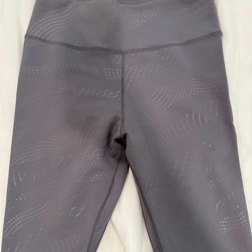 Nike Dri-Fit Gray Patterned Leggings